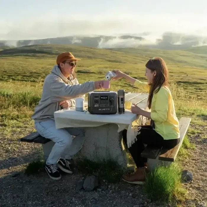 Зарядна станція BLUETTI AC50B 448Wh 700W (пік 1000W) LiFePO4 — TurboCharge 80% за 45 хв, UPS, наскрізна зарядка, 220V EU